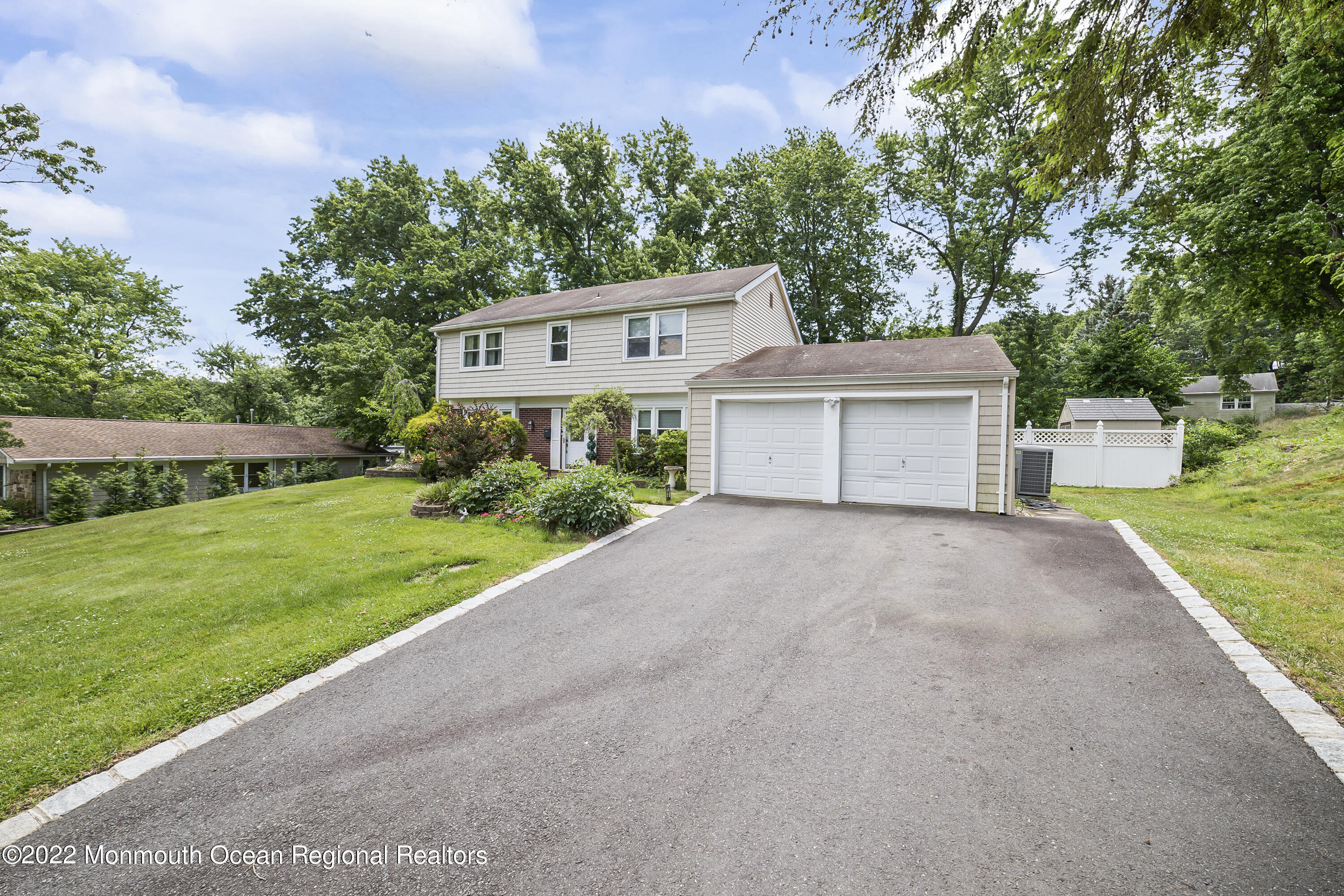 30 Infield Lane Aberdeen, NJ 07747 - Photo 2 of 41 30InfieldLn-9