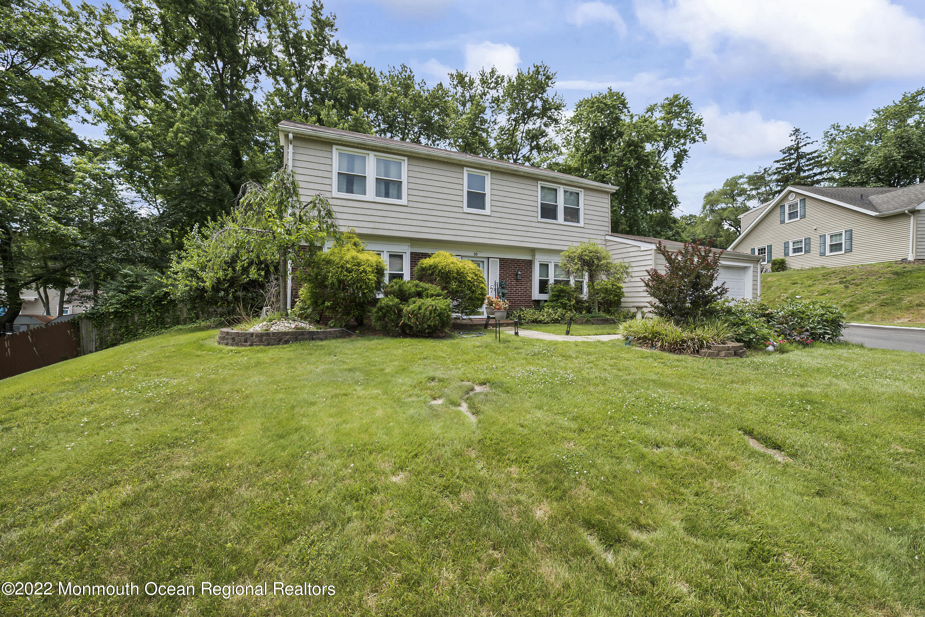 30 Infield Lane Aberdeen, NJ 07747 - Photo 3 of 41 30InfieldLn-14