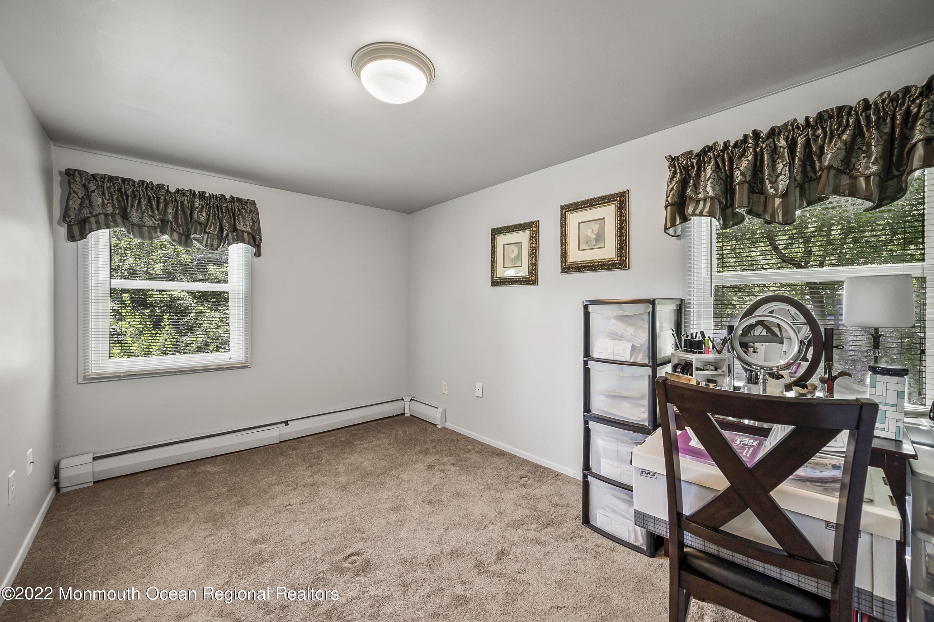 30 Infield Lane Aberdeen, NJ 07747 - Photo 32 of 41 30InfieldLn-144