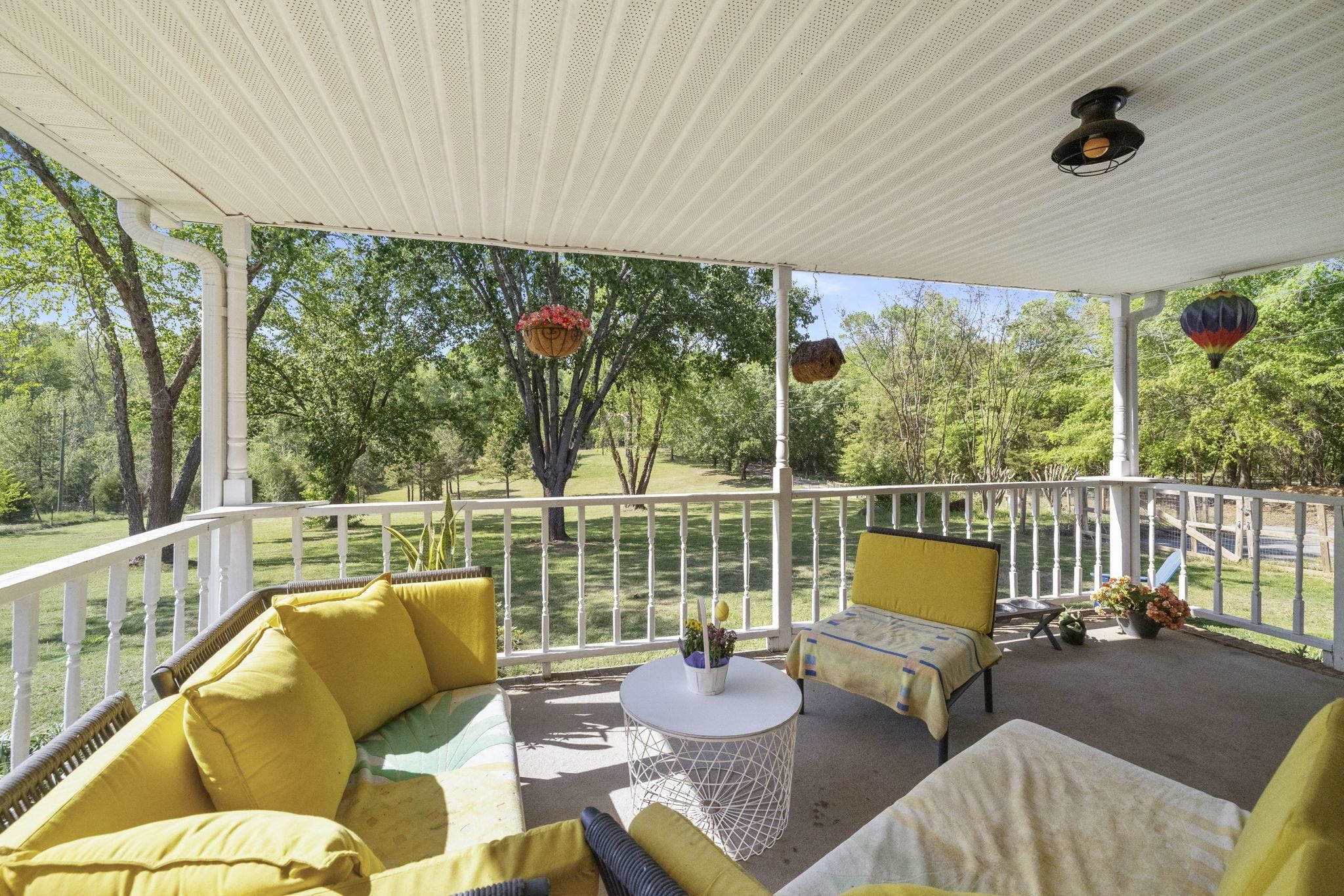 2057 Allen Bridge Road Fountain Inn, SC 29644 - Photo 8 of 47