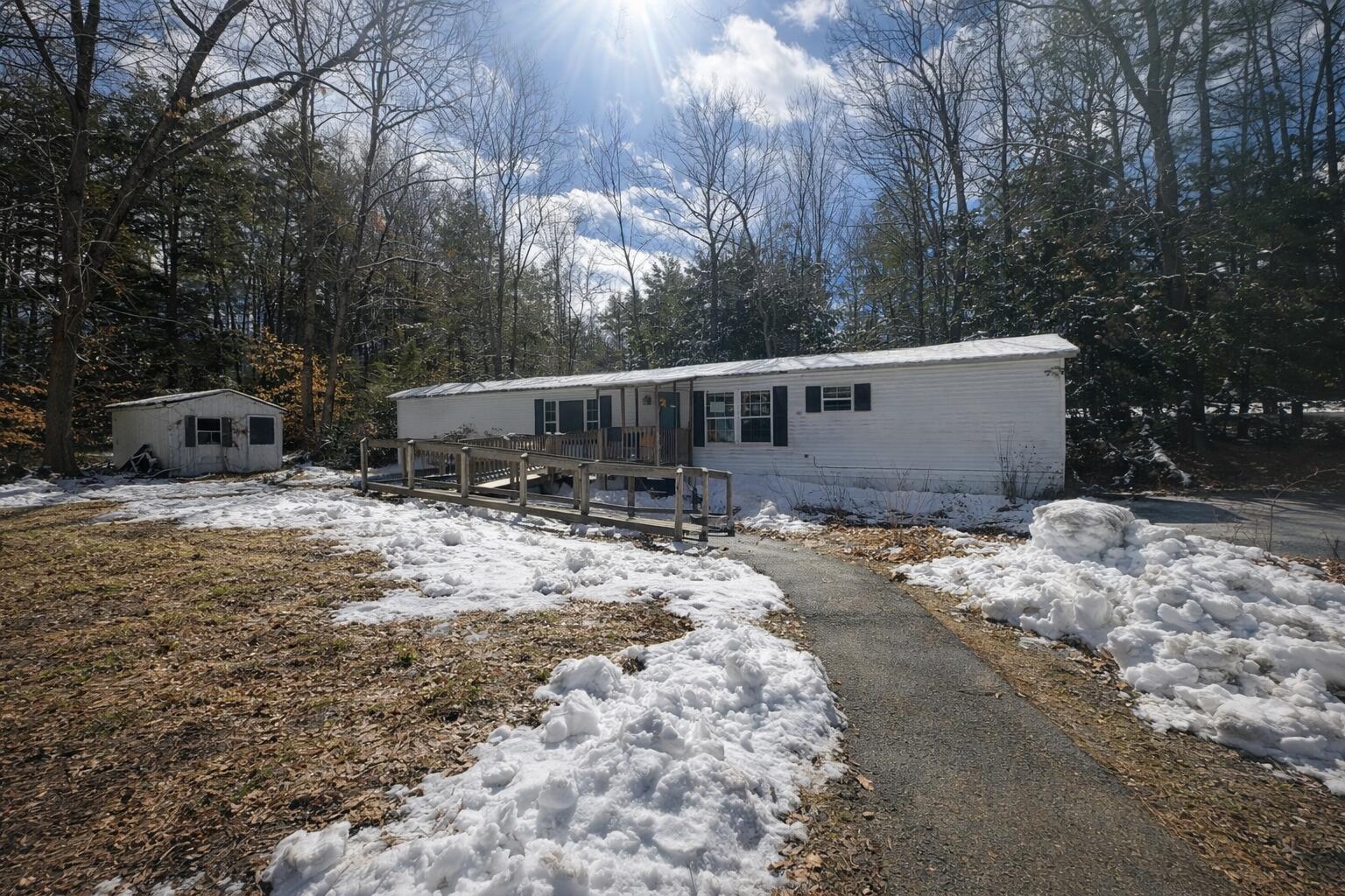 10 Carroll Avenue Standish, ME 04084 - Photo 1 of 1 608E7CA9-63CE-4770-995E-27FF131AD983