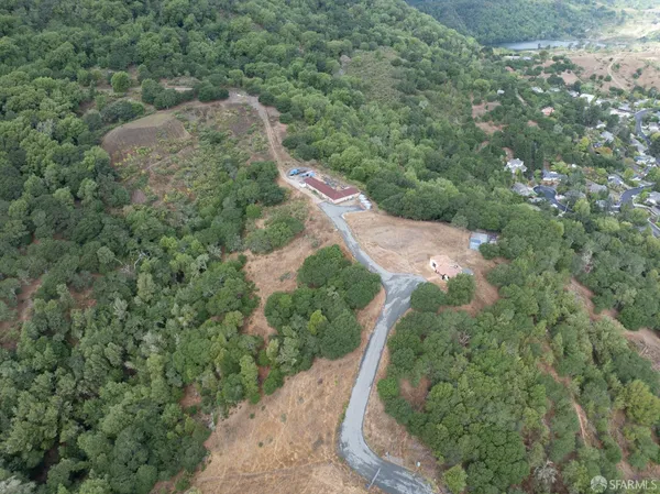 $2,980,000 | 30 Quail CRSG, Moraga, CA 94556
