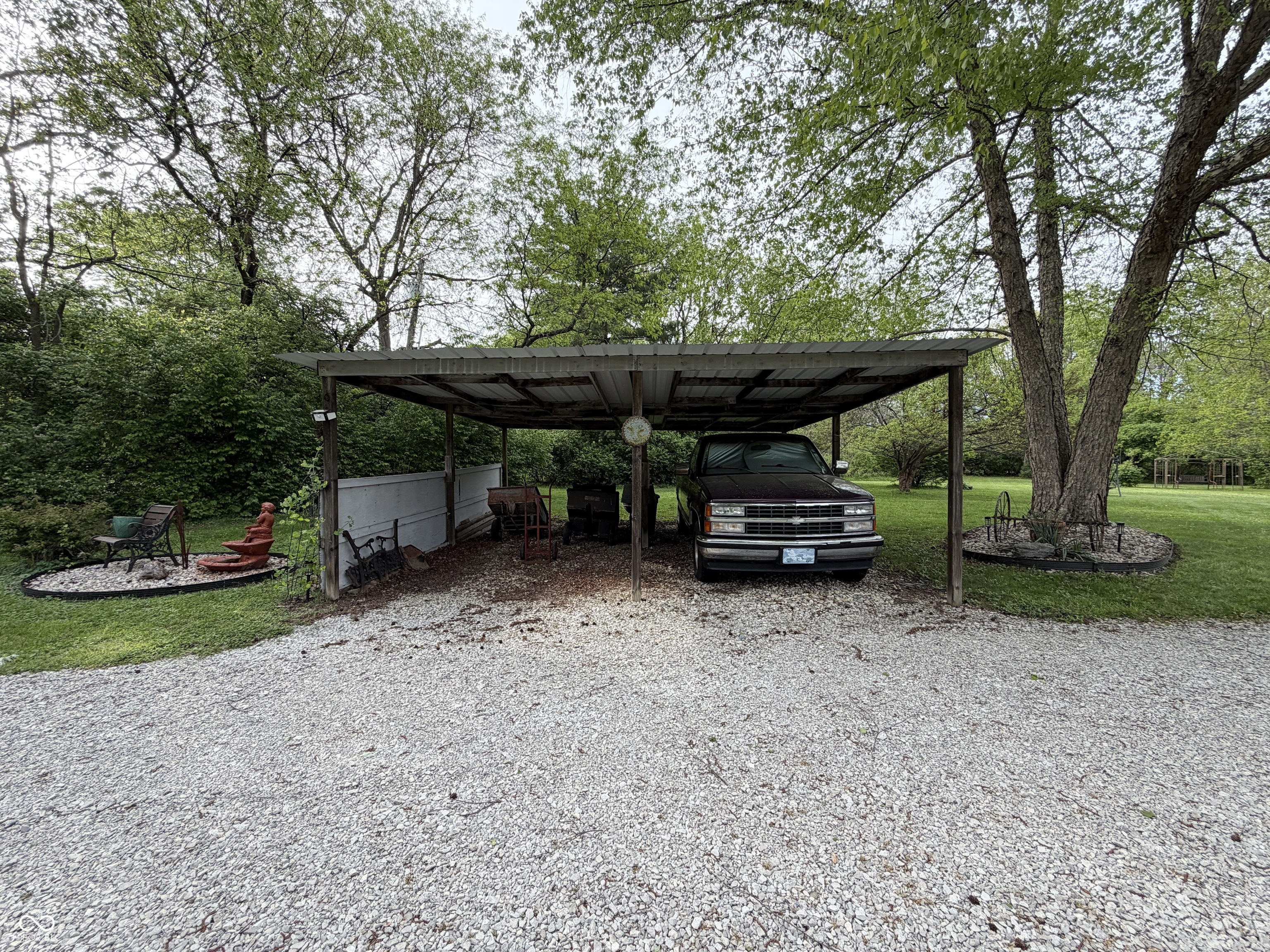 9236 Crawfordsville Road Indianapolis, IN 46234 - Photo 11 of 81