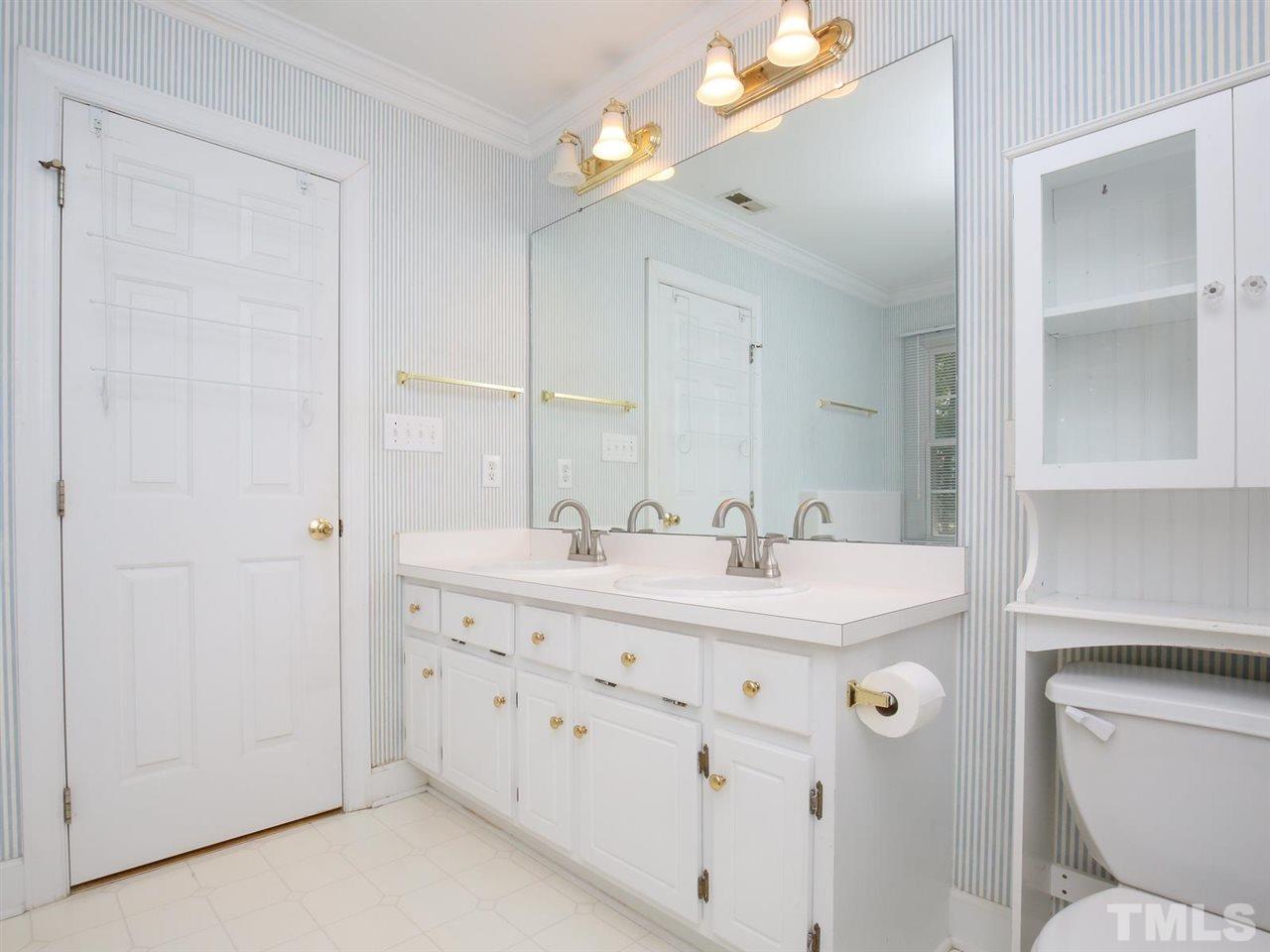 2913 Dahlgreen Road Raleigh, NC 27615 - Photo 19 of 30