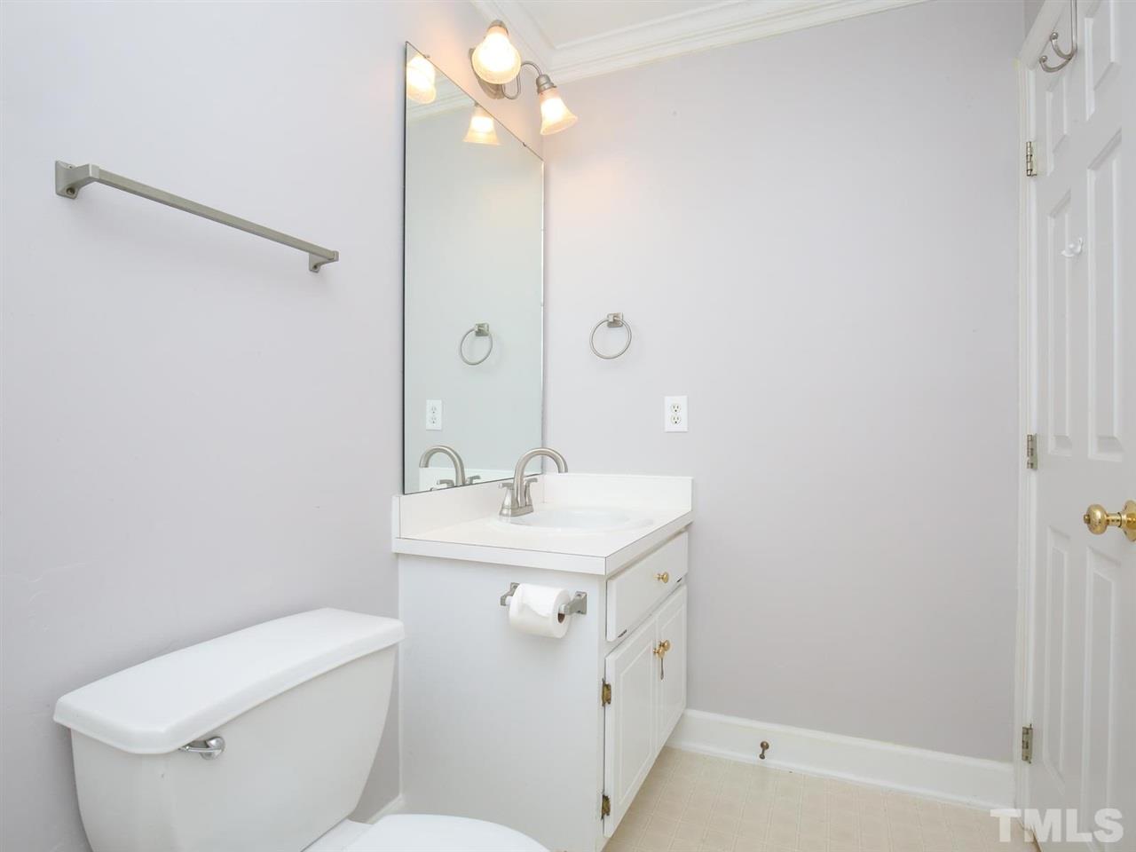 2913 Dahlgreen Road Raleigh, NC 27615 - Photo 20 of 30
