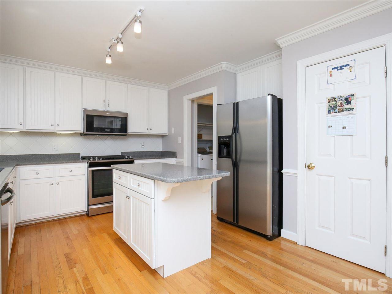 2913 Dahlgreen Road Raleigh, NC 27615 - Photo 10 of 30