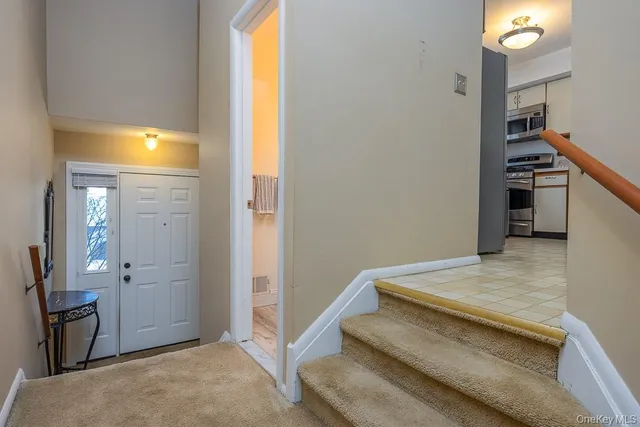 $494,000 | 75 Village Green, Bardonia, NY 10954