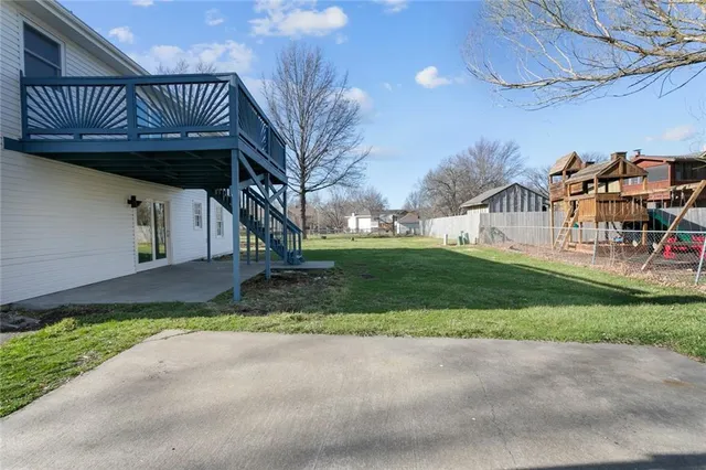 $385,000 | 15207 South Navaho Drive, Olathe, KS 66062