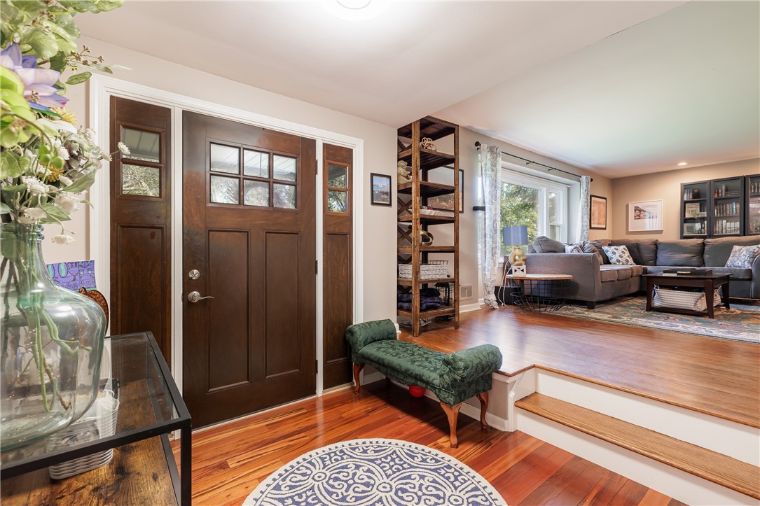 23 Kitty Hawk Drive Perinton, NY 14534 - Photo 5 of 40