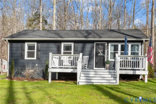 $235,000 | 16 McCutcheon Avenue, Columbia, VA 23038