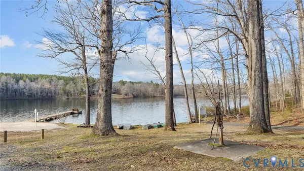 $235,000 | 16 McCutcheon Avenue, Columbia, VA 23038