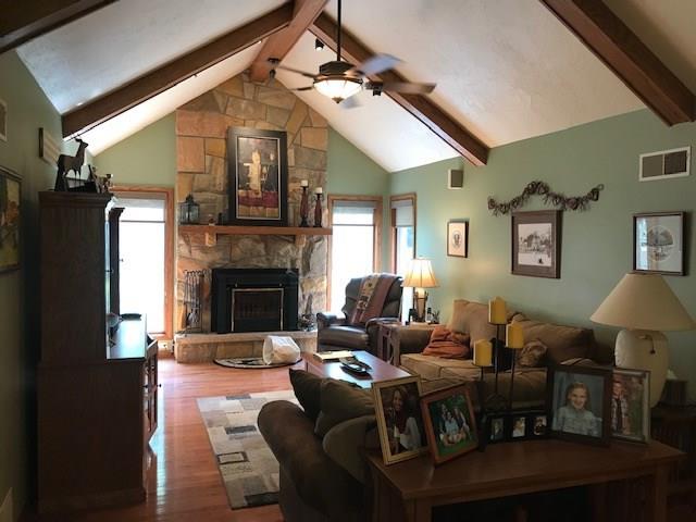 638 Dodds Road Butler, PA 16002 - Photo 4 of 21 Gallery Image 4