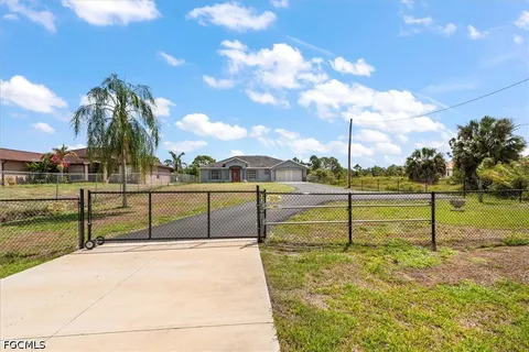 $650,000 | 4860 14th Street Northeast, Naples, FL 34120