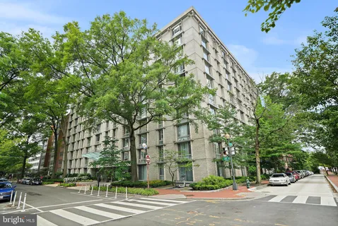 $265,000 | 950 25th Street Northwest, Unit 1027N, Washington, DC 20037