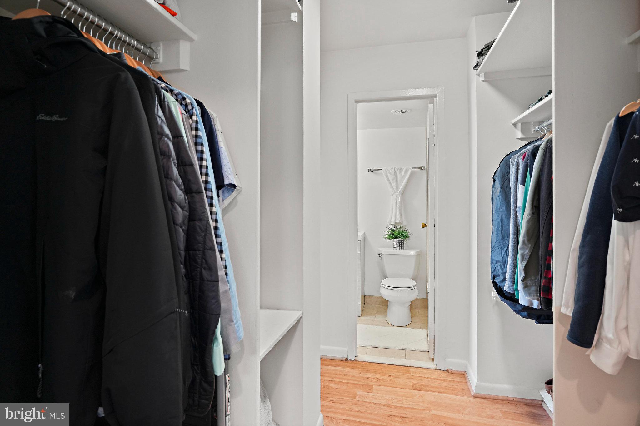 950 25th Street Northwest, Unit 1027N Washington, DC 20037 - Photo 17 of 32 a view of a walk in closet