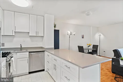 $265,000 | 950 25th Street Northwest, Unit 1027N, Washington, DC 20037