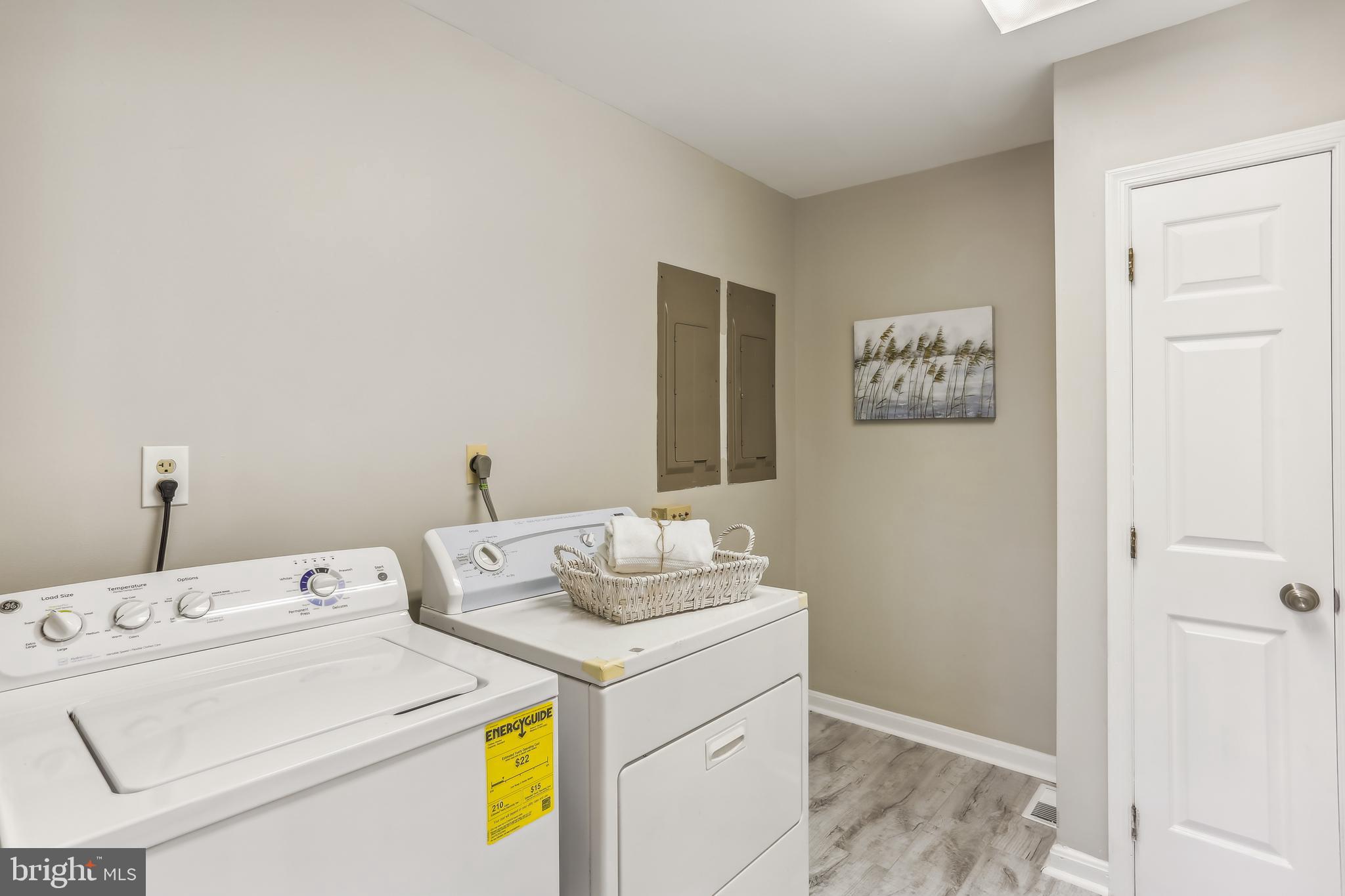 591 Riverside Drive Pasadena, MD 21122 - Photo 24 of 31 Laundry Room