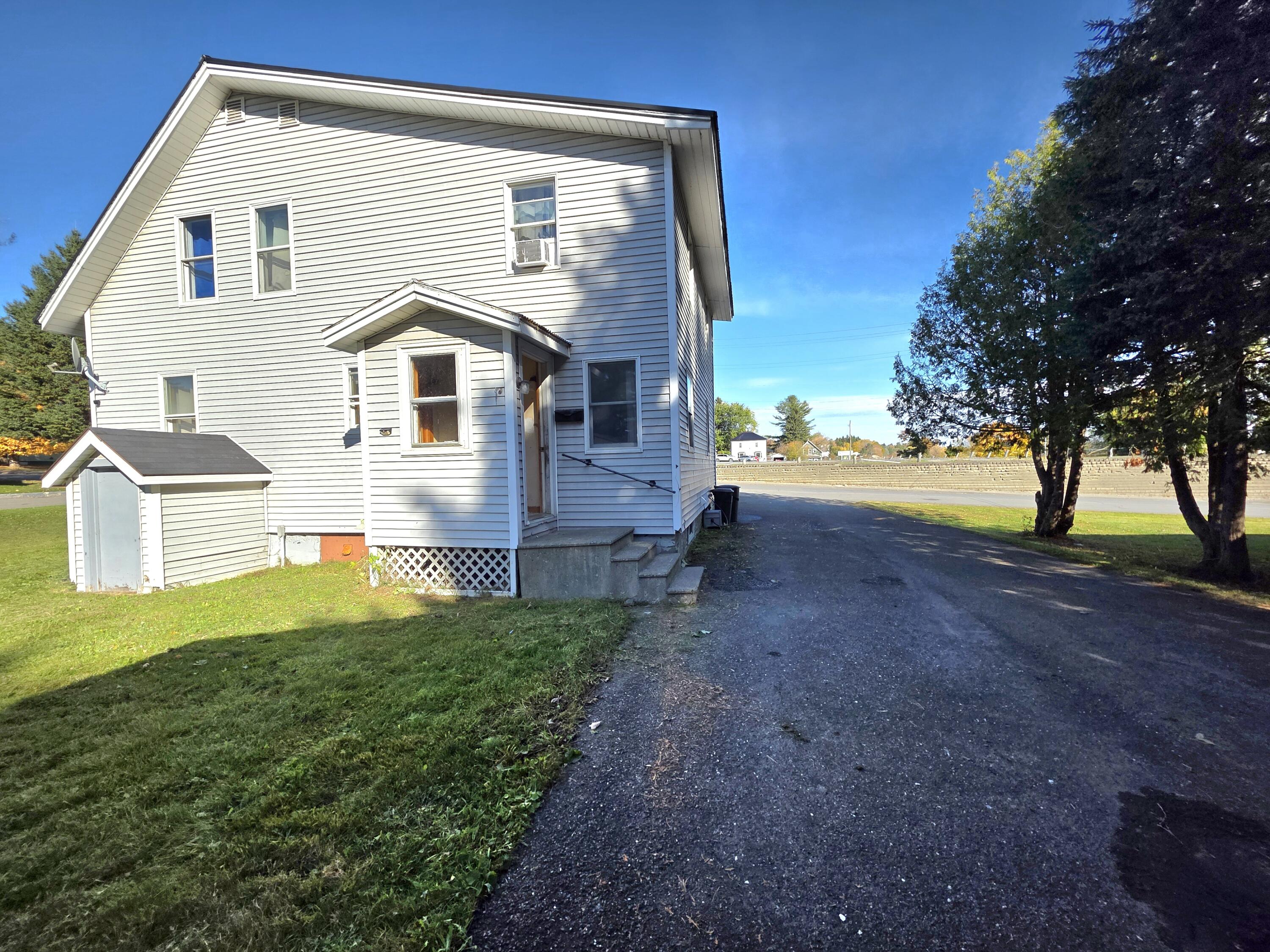 39 Washington Street Caribou, ME 04736 - Photo 11 of 33 20251011_102857