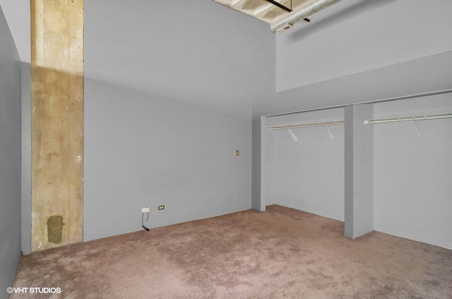 100 South Ashland Avenue, Unit 211 Chicago, IL 60607 - Photo 10 of 13