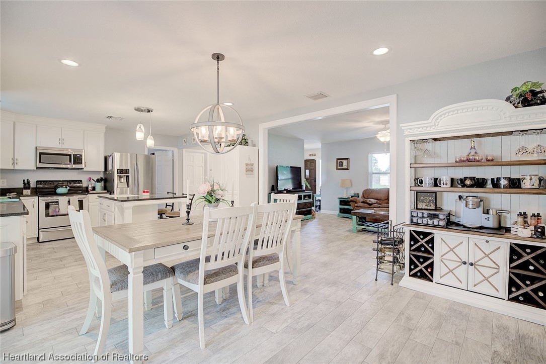 3315 Romeo Street Sebring, FL 33872 - Photo 7 of 29 Gallery Image 7