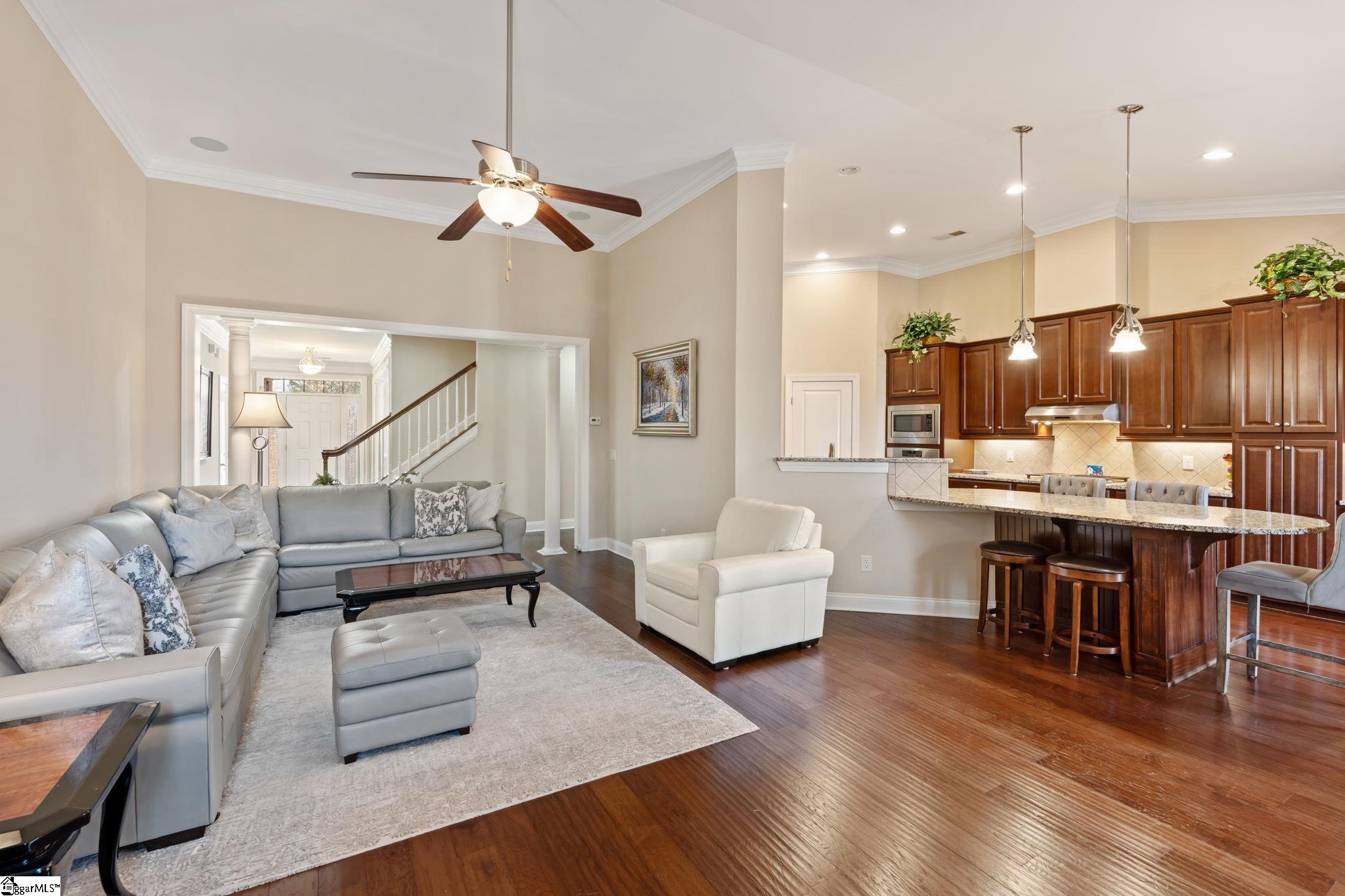 607 Pawleys Drive Simpsonville, SC 29681 - Photo 3 of 40