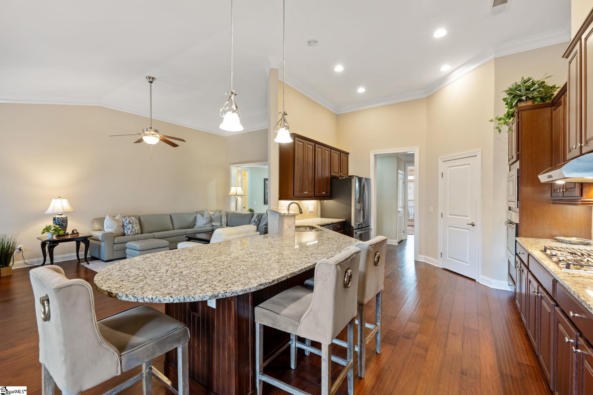 607 Pawleys Drive Simpsonville, SC 29681 - Photo 5 of 40