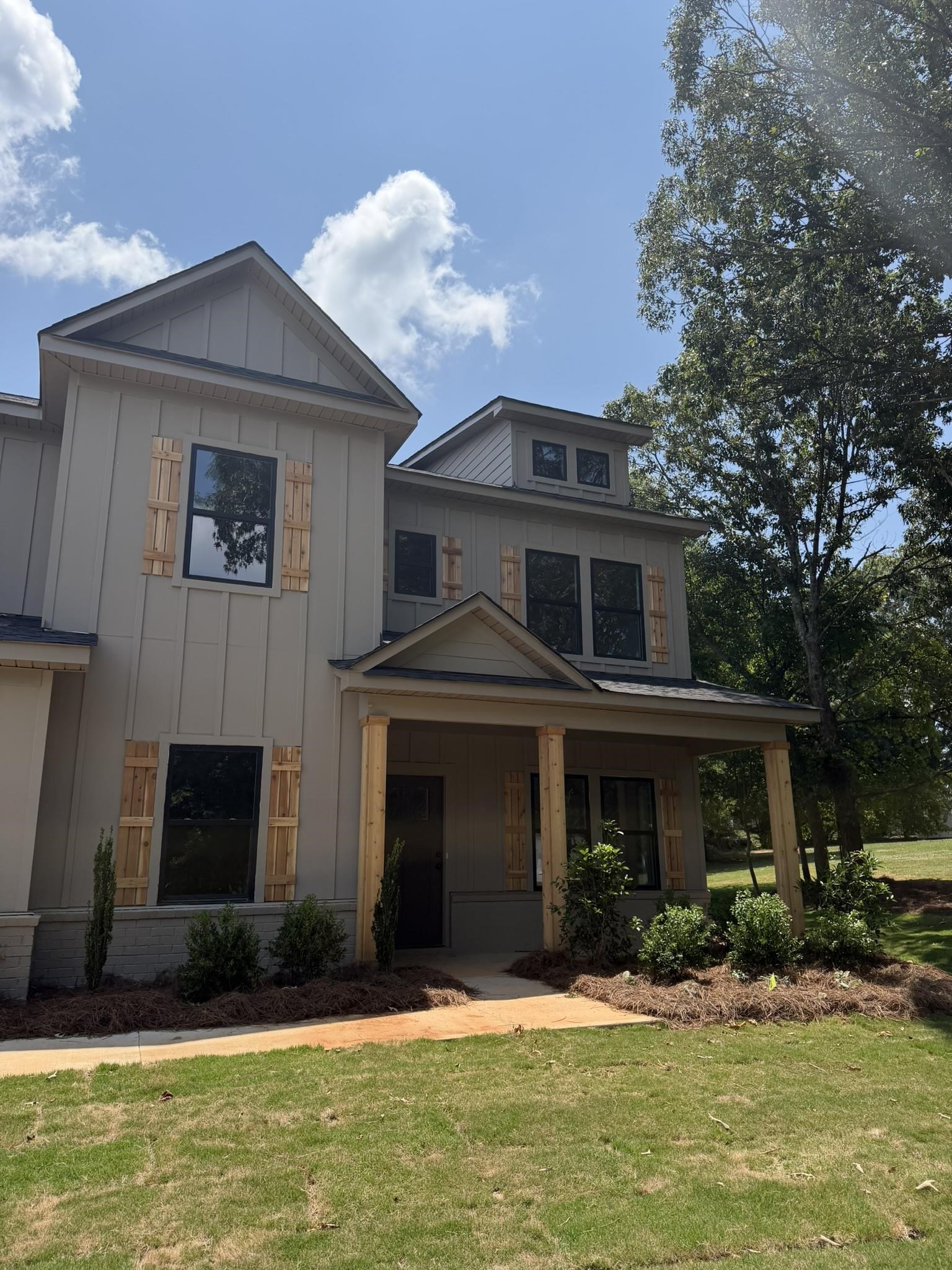 1820 Reidville Sharon Road Greer, SC 29651 - Photo 5 of 37 Gallery Image 5