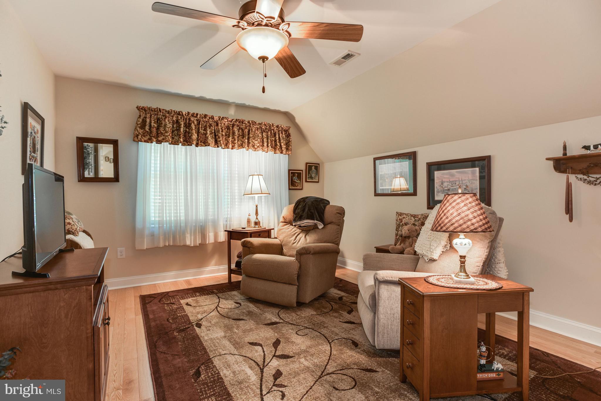 8818 Yellow Springs Road Frederick, MD 21702 - Photo 31 of 73 Bedroom