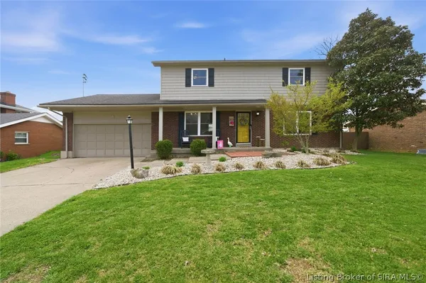 $369,900 | 300 Emerson Avenue, Clarksville, IN 47129