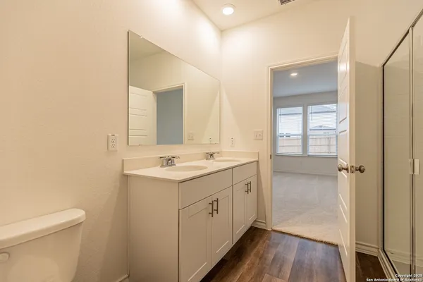 $2,595 | 11664 Anselmo, San Antonio, TX 78254