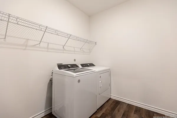 $2,595 | 11664 Anselmo, San Antonio, TX 78254