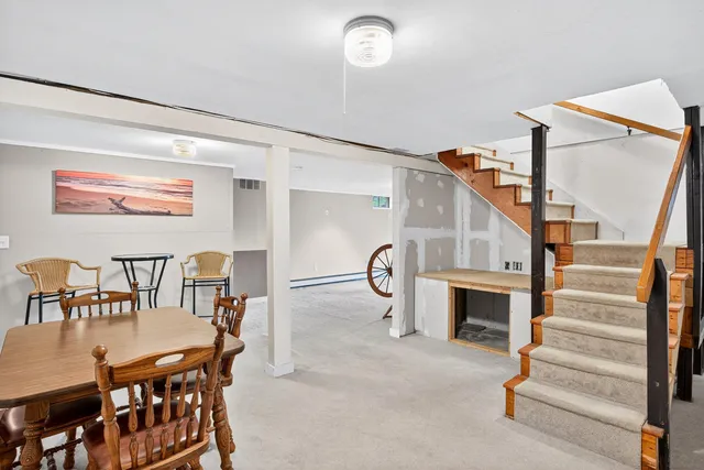 $899,900 | 158 Lakeside Drive, Marstons Mills, MA 02648