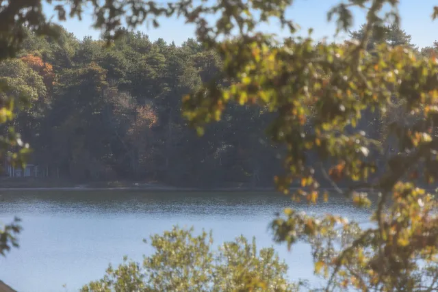 $899,900 | 158 Lakeside Drive, Marstons Mills, MA 02648