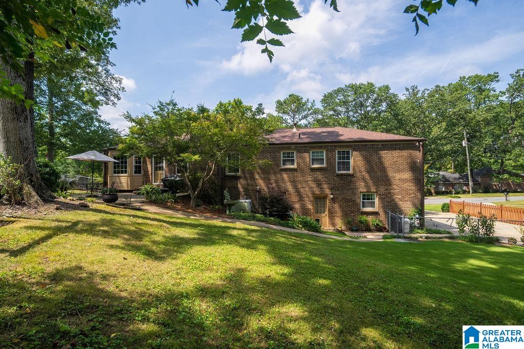 1735 Cornwall Road Birmingham, AL 35226 - Photo 32 of 34