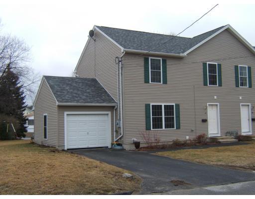 27 Dixfield Road Worcester, MA 01606 - Photo 1 of 9 Gallery Image 1