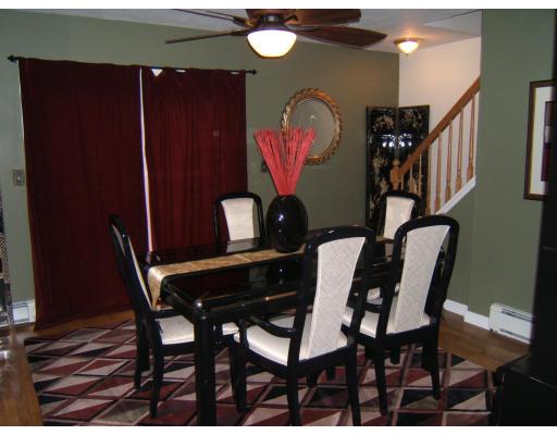 27 Dixfield Road Worcester, MA 01606 - Photo 4 of 9 Gallery Image 4