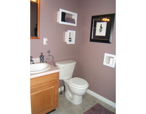 27 Dixfield Road Worcester, MA 01606 - Photo 7 of 9 Gallery Image 7