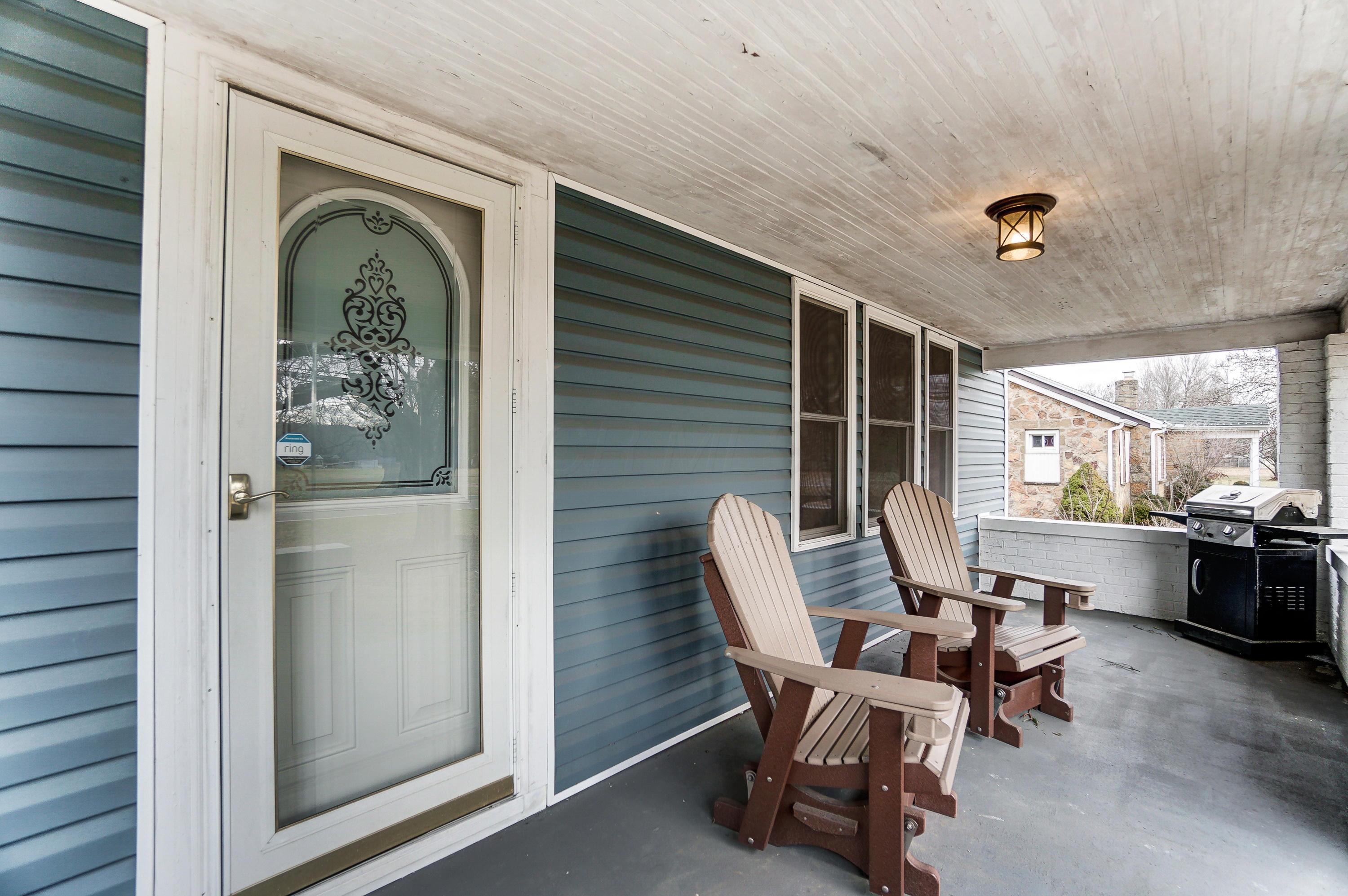 12317 Marne Road Newark, OH 43055 - Photo 3 of 33 Gallery Image 3