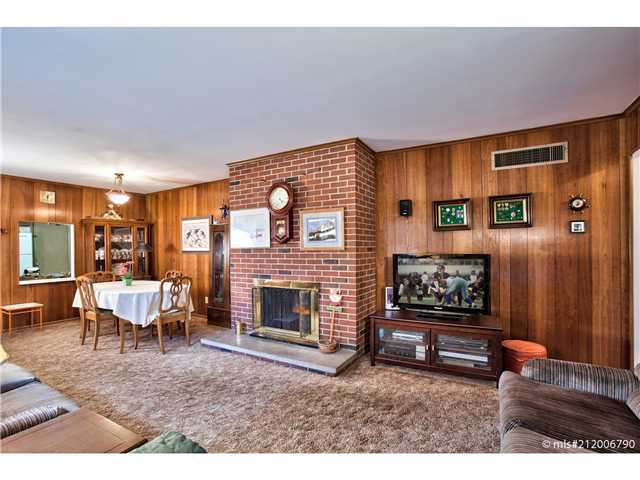 4259 Rowanne Road Columbus, OH 43214 - Photo 4 of 14 Gallery Image 4