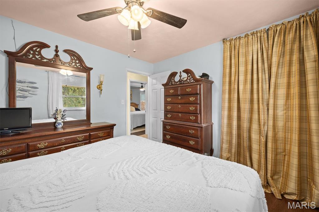 1999 Treasure Drive Edwardsville, IL 62025 - Photo 17 of 53