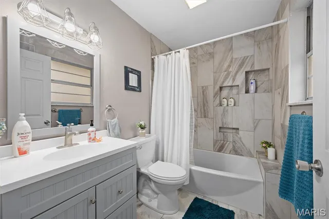 $400,000 | 1999 Treasure Drive, Edwardsville, IL 62025