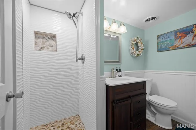 $400,000 | 1999 Treasure Drive, Edwardsville, IL 62025