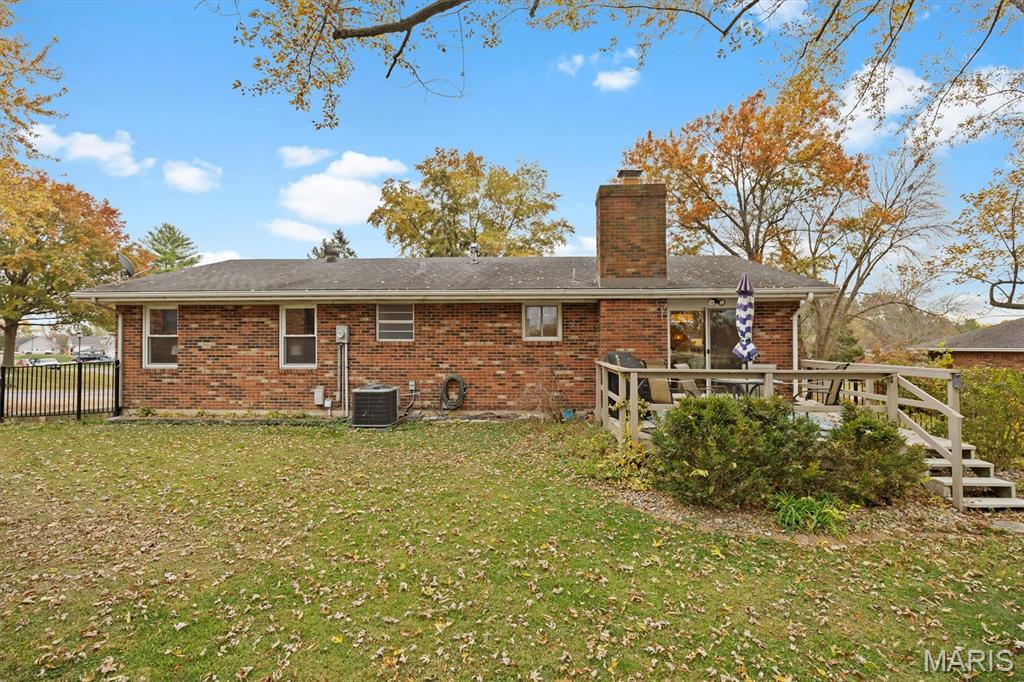 1999 Treasure Drive Edwardsville, IL 62025 - Photo 31 of 53