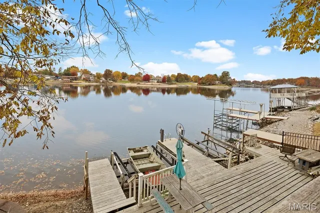 $400,000 | 1999 Treasure Drive, Edwardsville, IL 62025