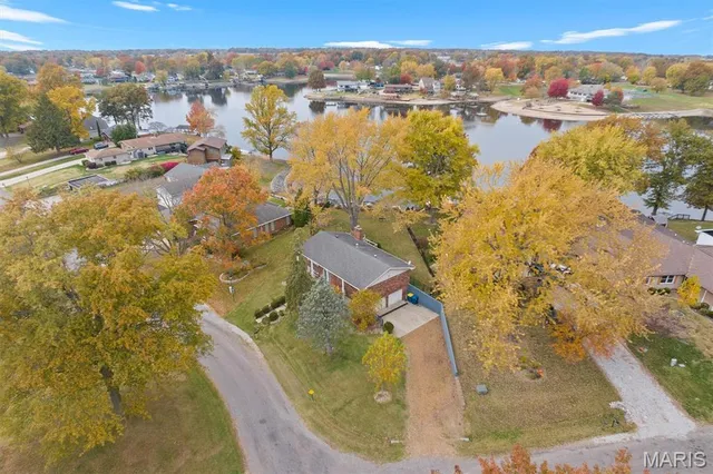 $400,000 | 1999 Treasure Drive, Edwardsville, IL 62025