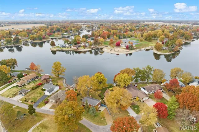 $400,000 | 1999 Treasure Drive, Edwardsville, IL 62025