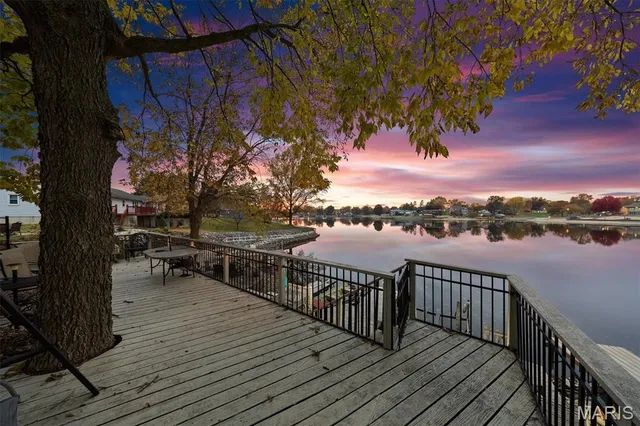 $400,000 | 1999 Treasure Drive, Edwardsville, IL 62025