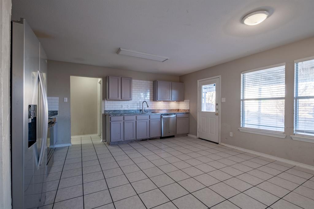 2808 High Pointe Boulevard McKinney, TX 75071 - Photo 12 of 38