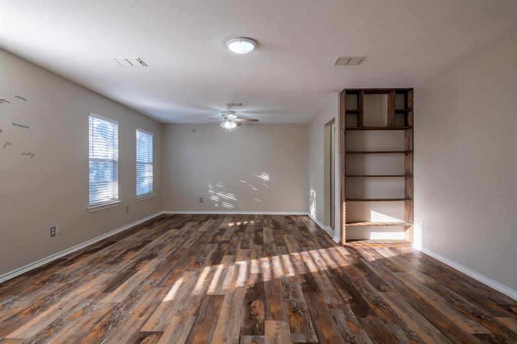 2808 High Pointe Boulevard McKinney, TX 75071 - Photo 9 of 38