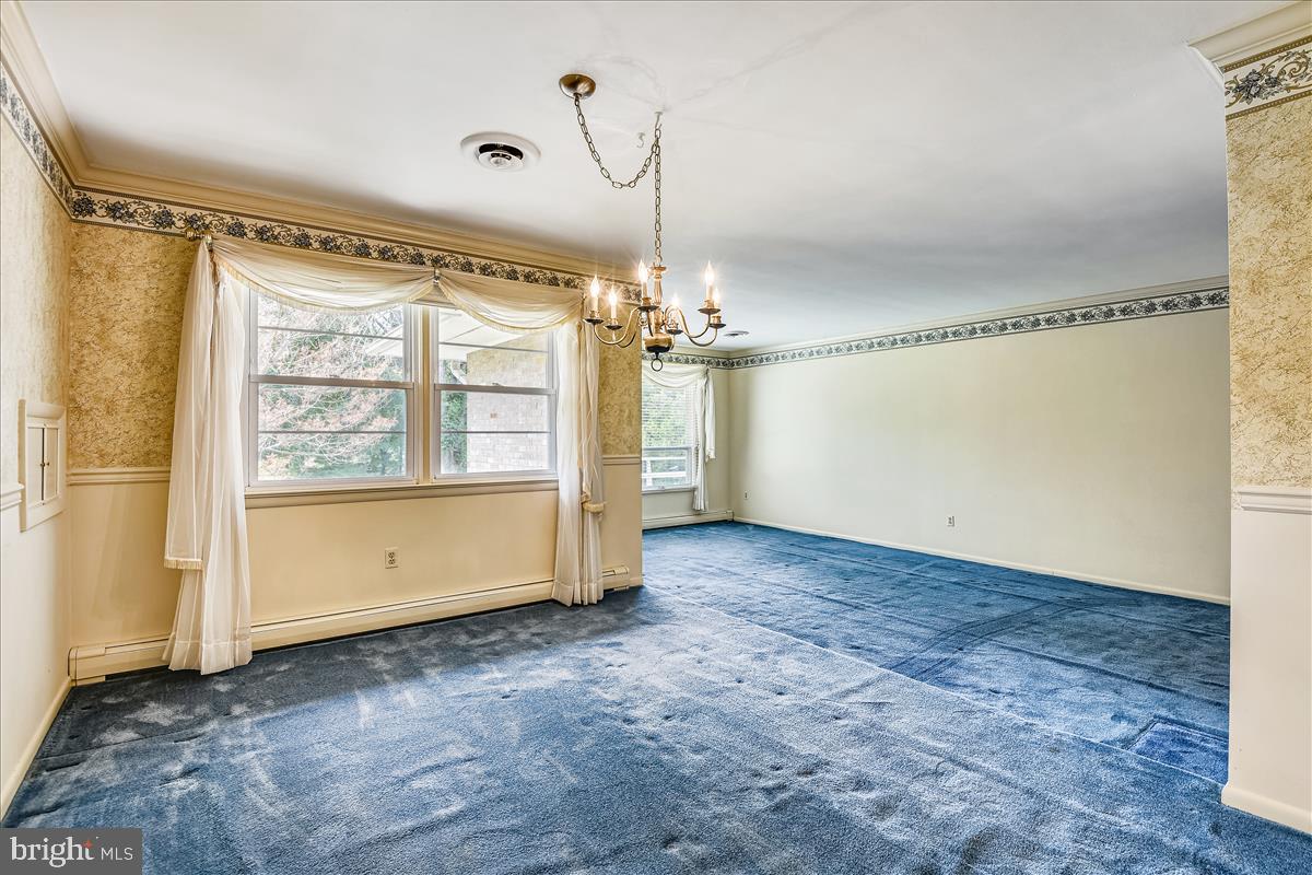 12496 Hall Shop Road Fulton, MD 20759 - Photo 32 of 91 Dining room/living room